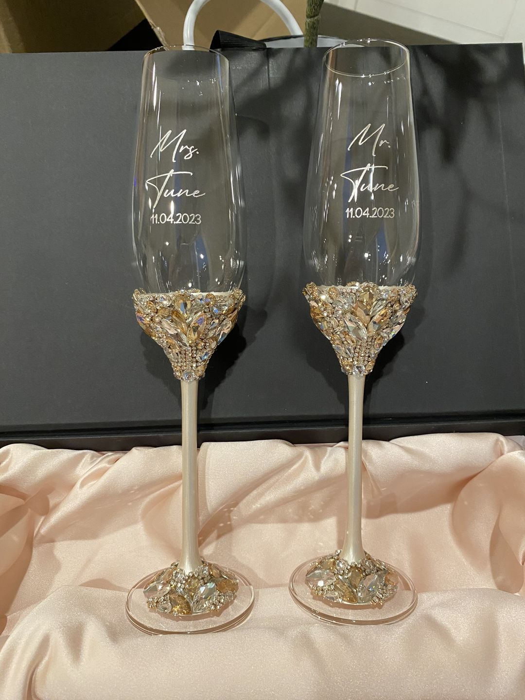 Customer photo review of Set Ivory & Gold Ruta