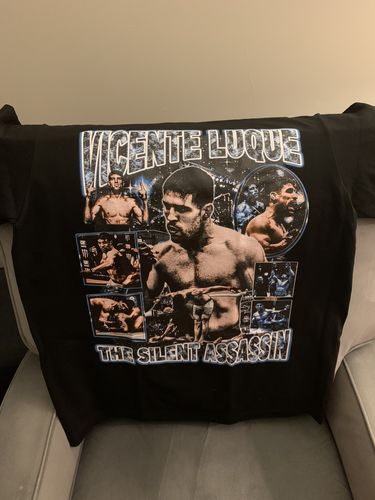 Customer photo review of VICENTE LUQUE FIGHT TEE