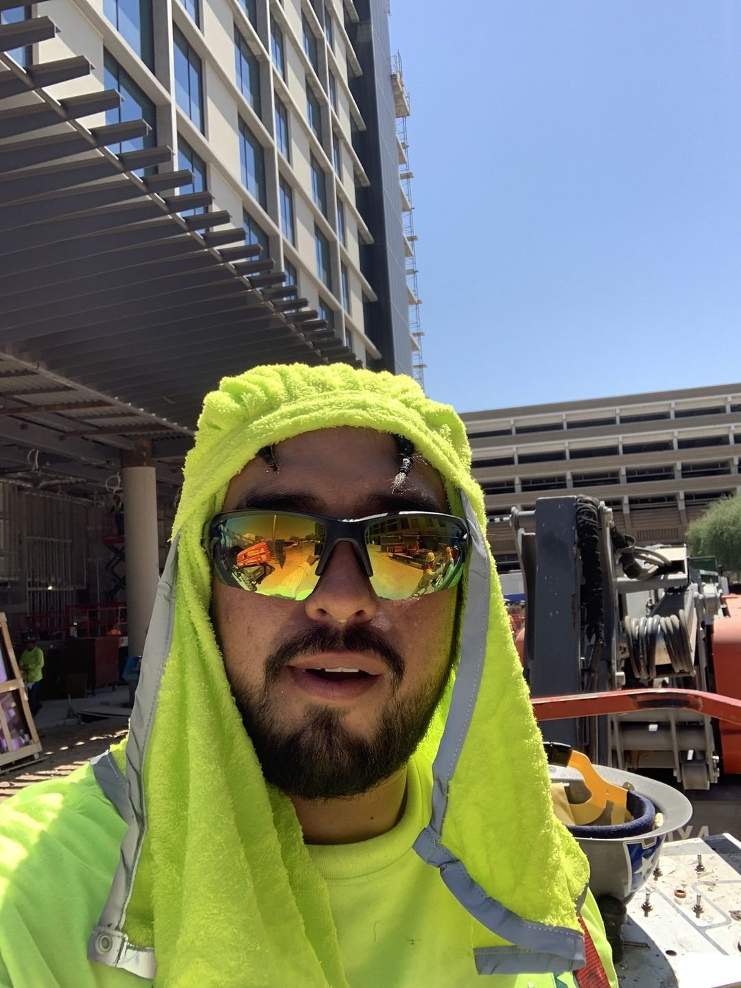 Customer photo review of Polarheads PRO 3-in-1 Neck Shade, Sweatband and Cooling Towel - Safety Orange/Safety Yellow