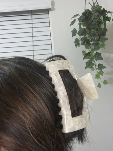 Customer photo review of TR x Bethany XXL Claw Clip