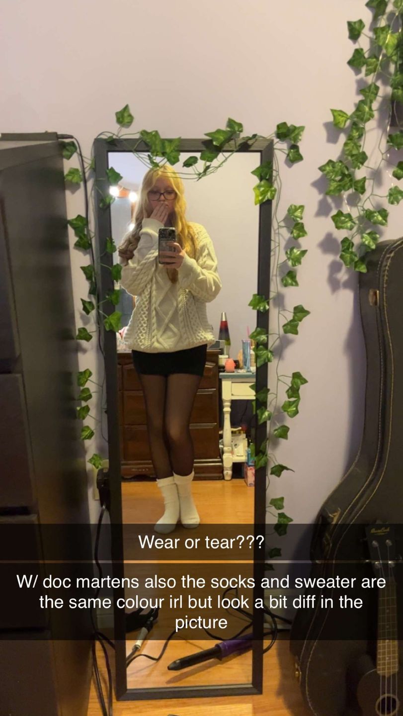 Customer photo review of Aelfric Eden Retro 90s Cable Knit Sweater