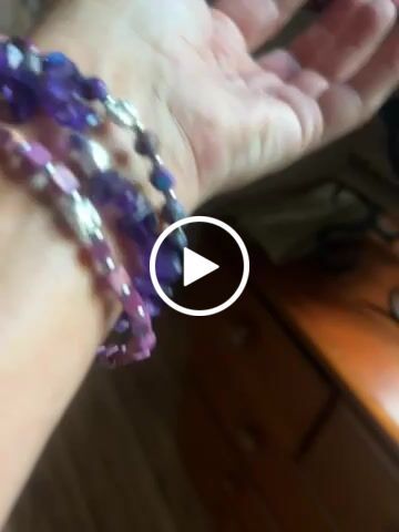 Customer video review of Royal Amethyst Stretch Apple Watch Strap