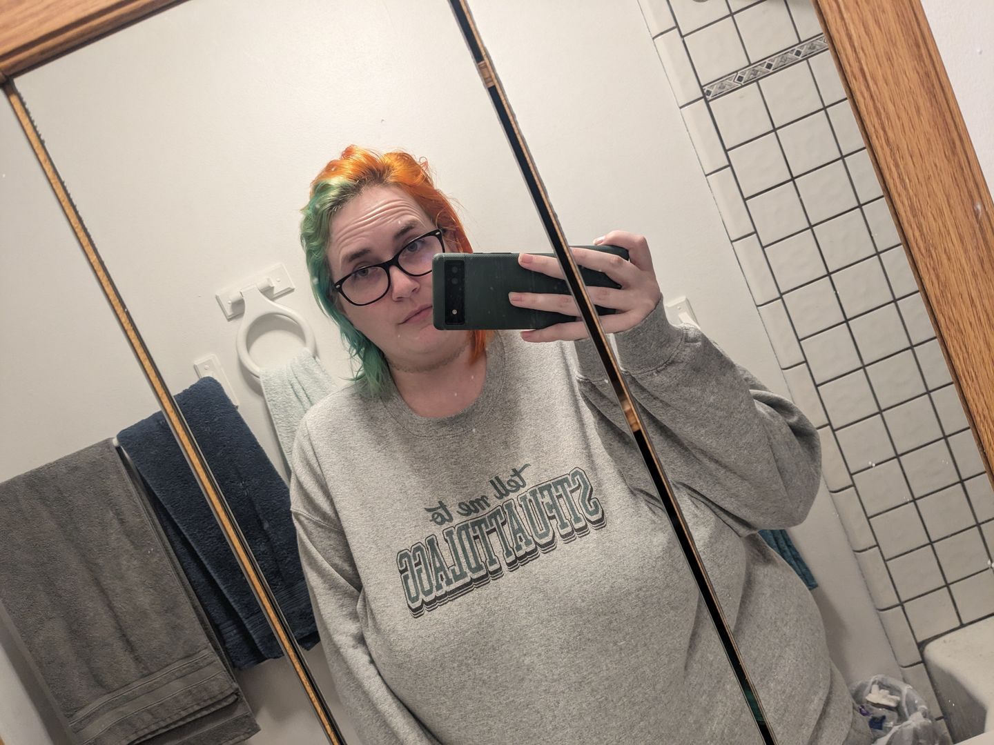 Customer photo review of STFUATTDLAGG sweatshirt