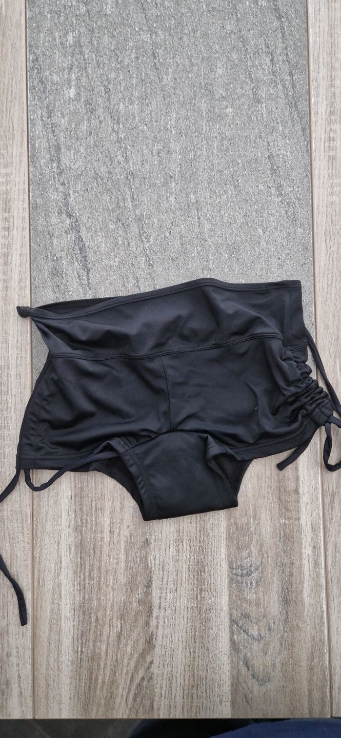 Customer photo review of Boxer de bain menstruel Morgane