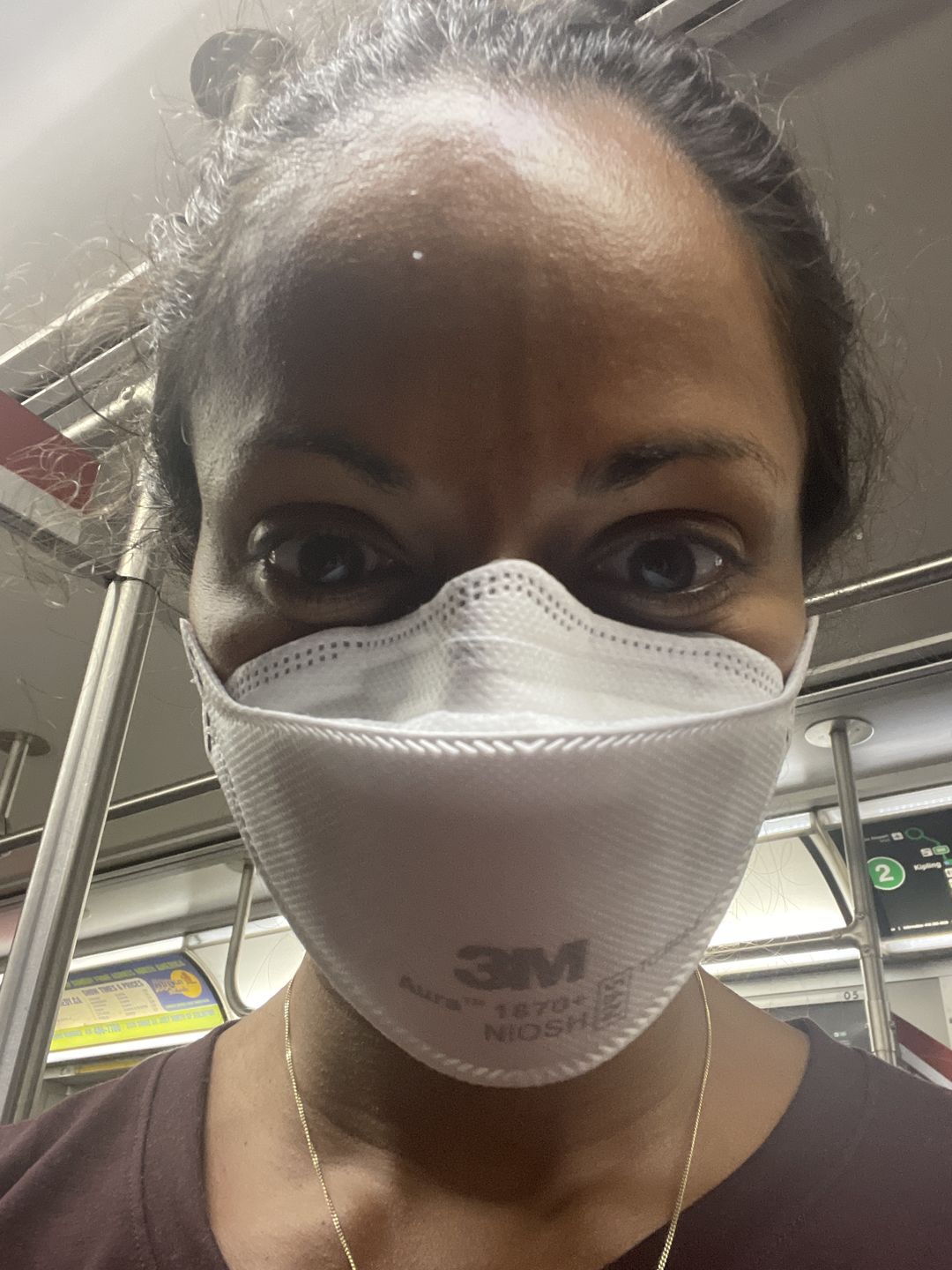 Customer photo review of 3M N95 Aura™ Respirator and Surgical Mask 1870+ Made in Canada (NIOSH)