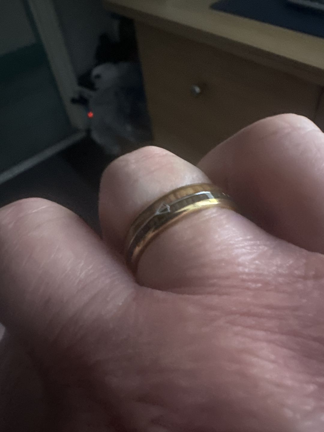 Customer photo review of The Harold Arrow 6mm Wonder Ring