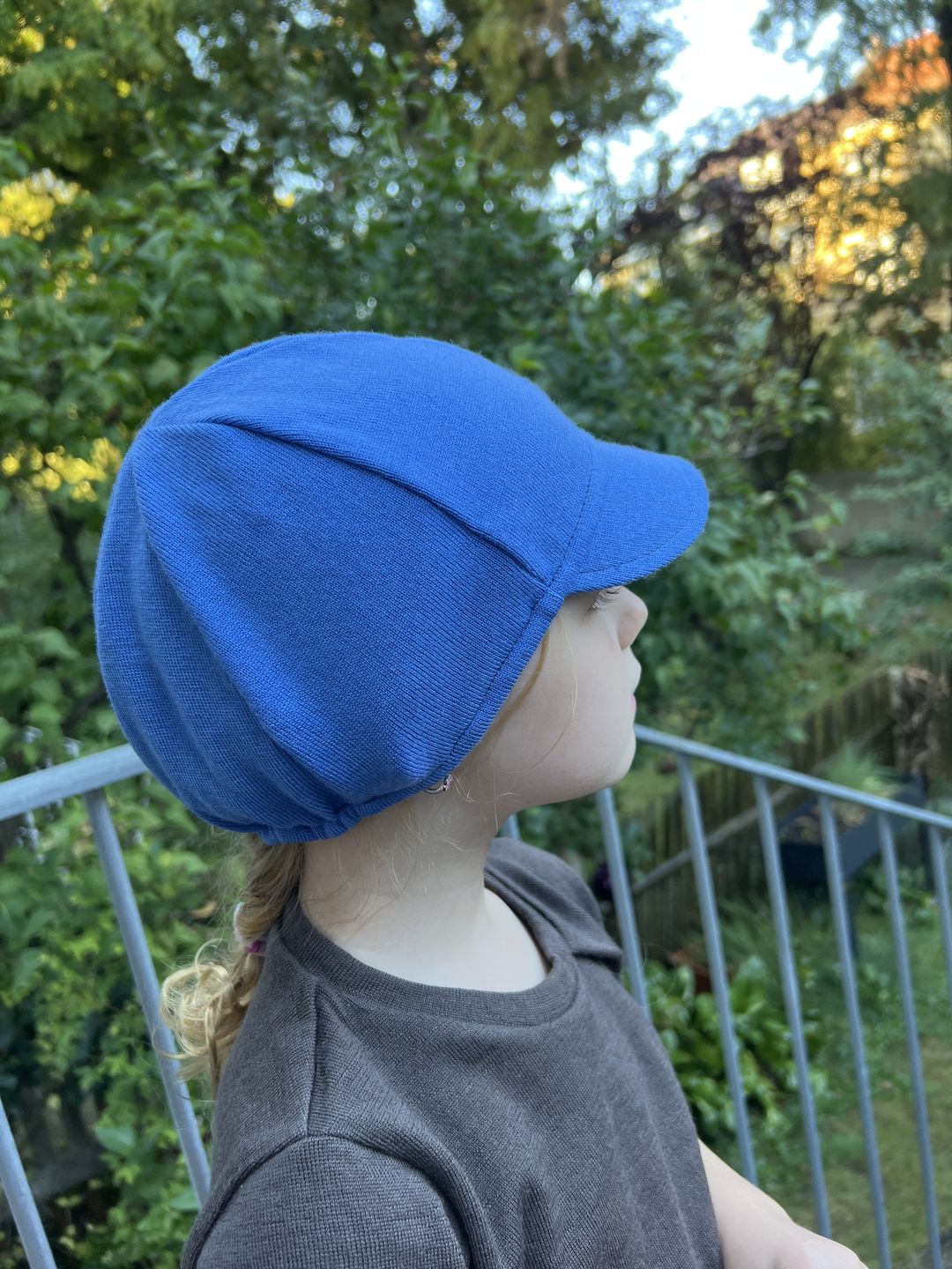 Customer photo review of Schirmmütze Ara hell