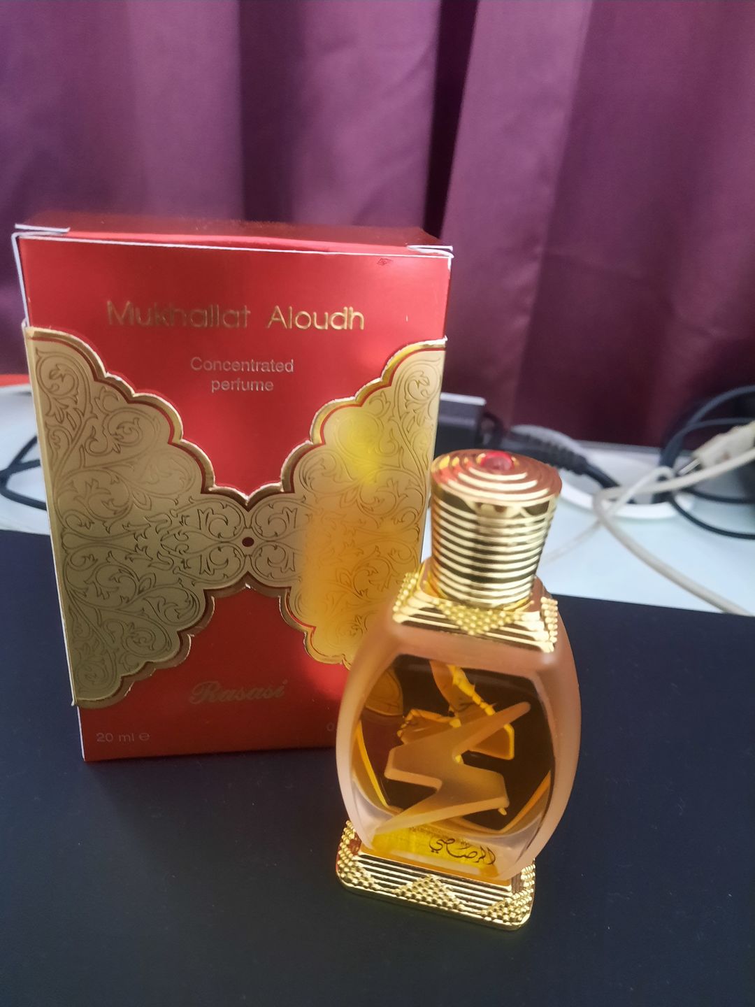 Customer photo review of Rasasi Mukhallat Al Oudh Attar - 20ml