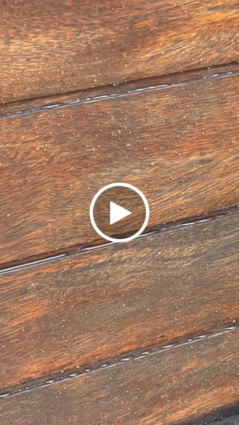 Customer video review of Lustrador de Muebles y Madera de Cera de Abejas WooWax
