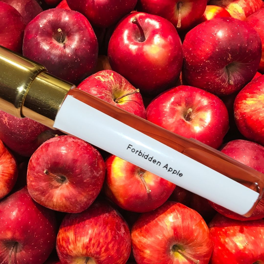 Customer photo review of Forbidden Apple inspired by Eden Juicy Apple 01