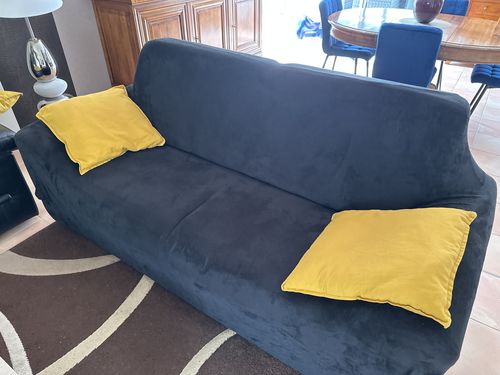 Customer photo review of Noir - Housses en velours Extensibles de Fauteuil et Canapé