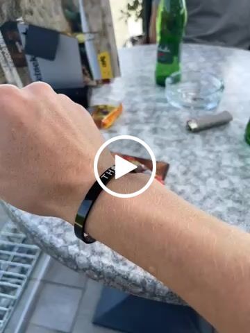 Customer video review of Zapestnica: Cuff