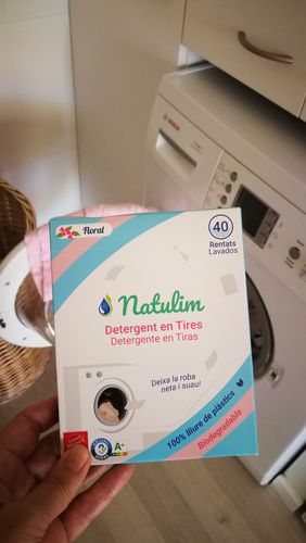 Customer photo review of Eco-Tiras de Detergente 40 lavados Natulim