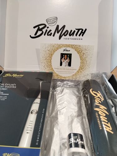 Customer photo review of Toothbrush Zipper Travel Case