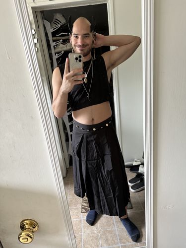 Customer photo review of Mens Back Cutout with Belts Crop Tank SKUJ44495