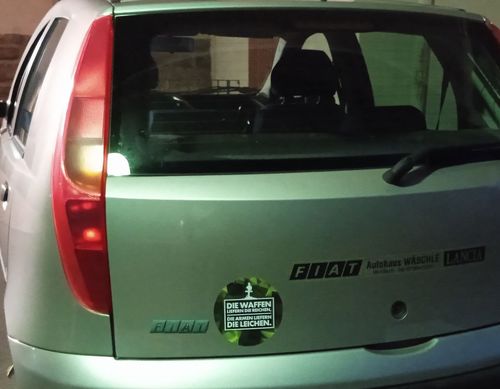 Customer photo review of GROSSE STICKER / AUFKLEBER (10 STK.) • DIE WAFFEN LIEFERN DIE REICHEN