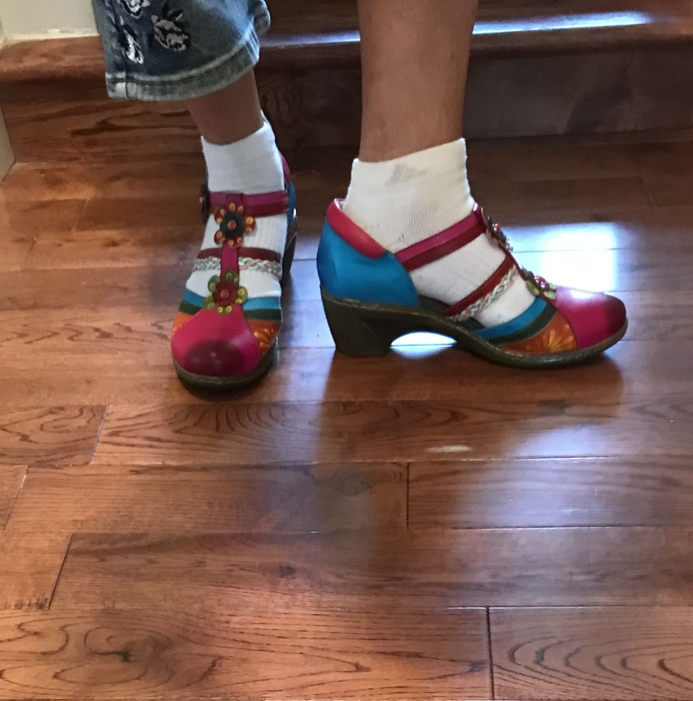 Customer photo review of Women Bohemian Leather Printing Stitching Non-slip Breathable Sandals