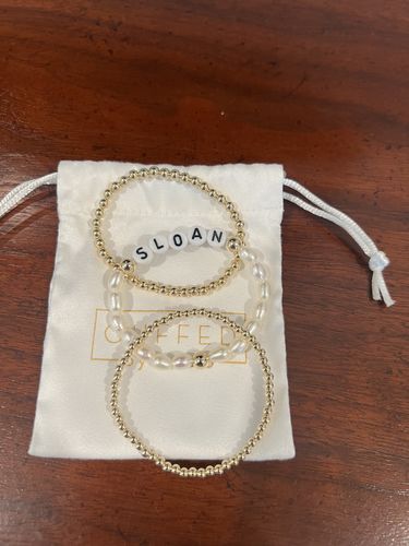 Customer photo review of custom pearl bracelet