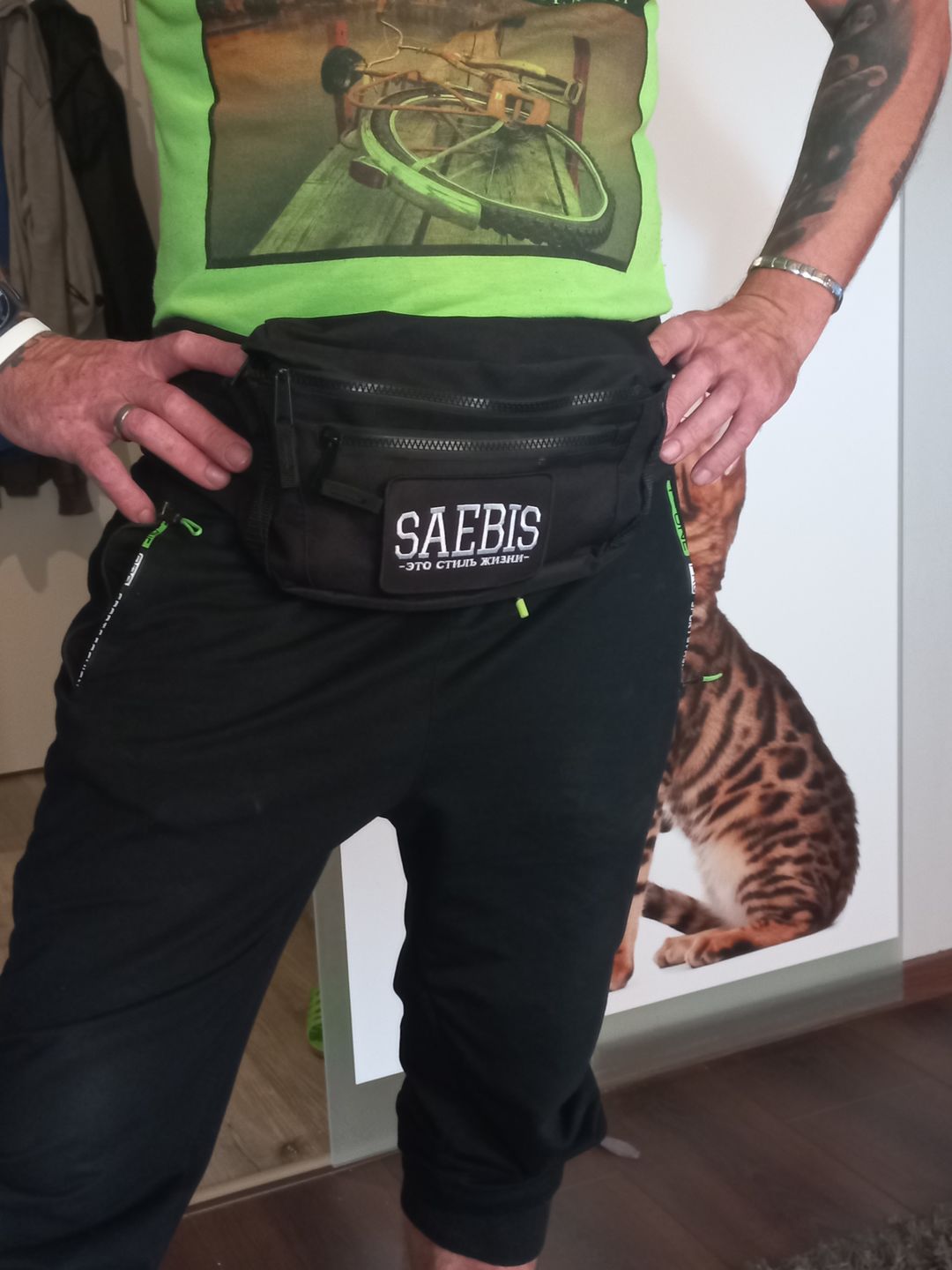 Customer photo review of Lifestyle Bauchtasche schwarz mit zwei Fächern by SAEBIS®