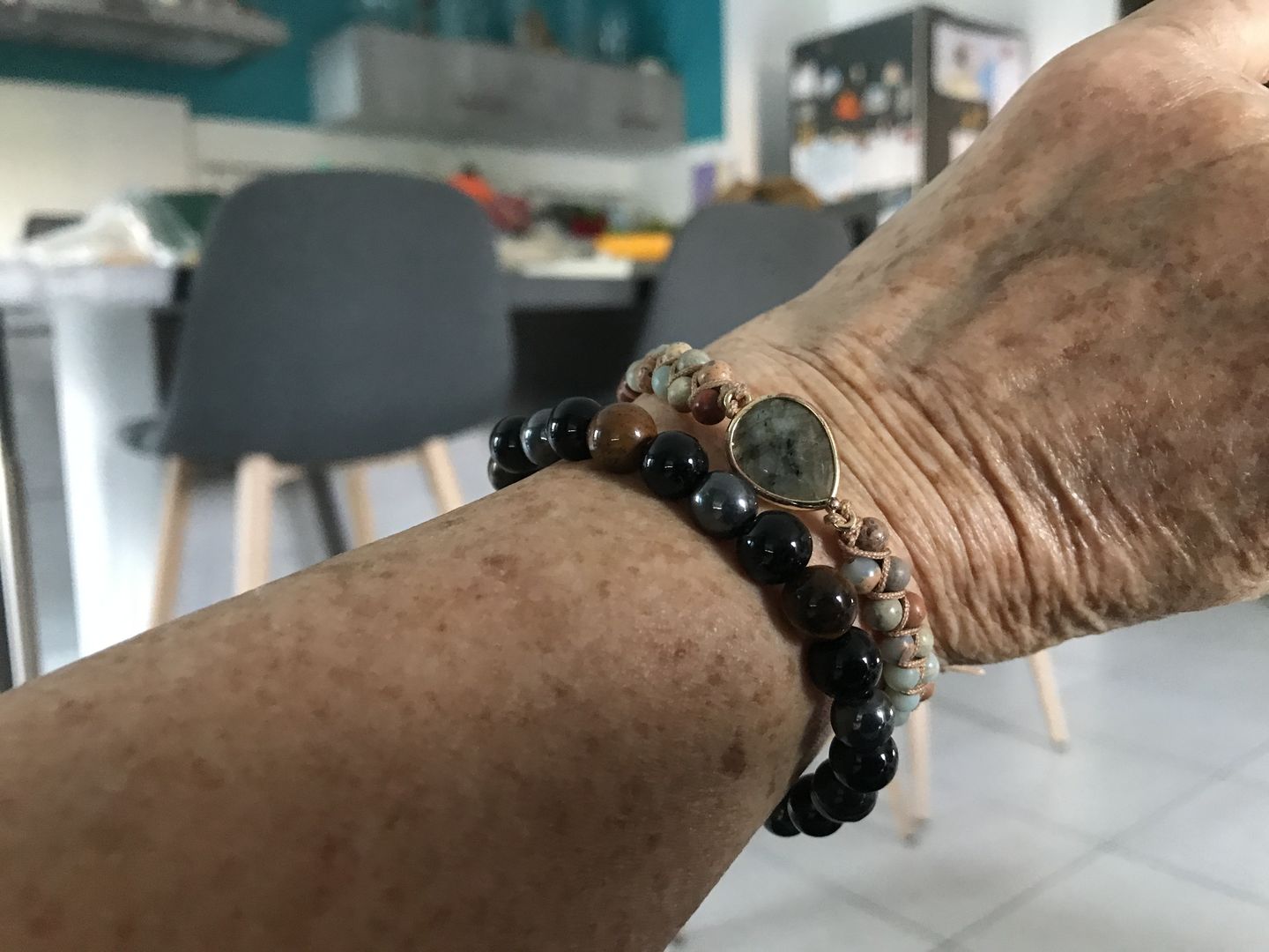 Customer photo review of Bracelet Tressé "Audace" en Jaspe & Labradorite