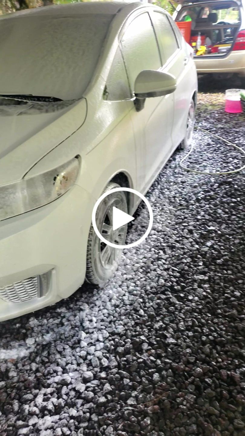 Customer video review of Wax Replacement (Foam-on/Rinse-Off Coating)