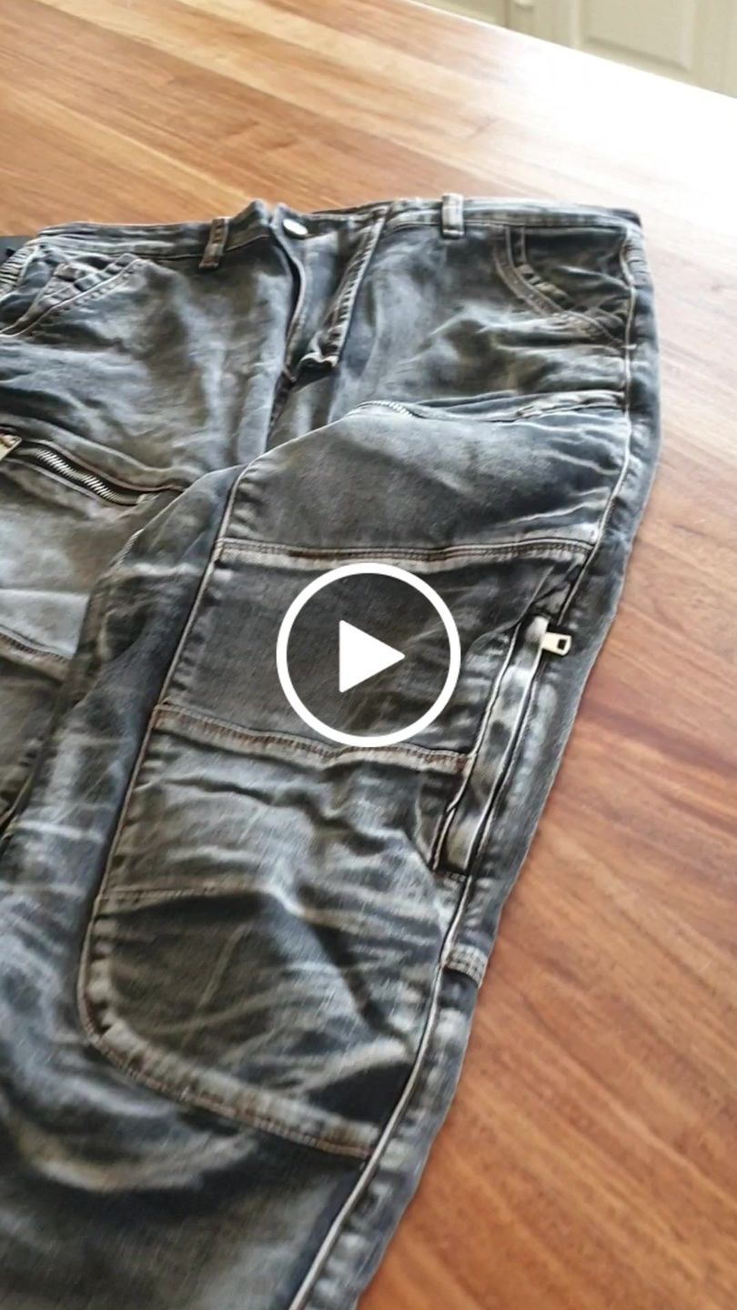 Customer video review of Motorcycle Riding Jeans Kevlar Motorbike Racing Pants with Removable Armored