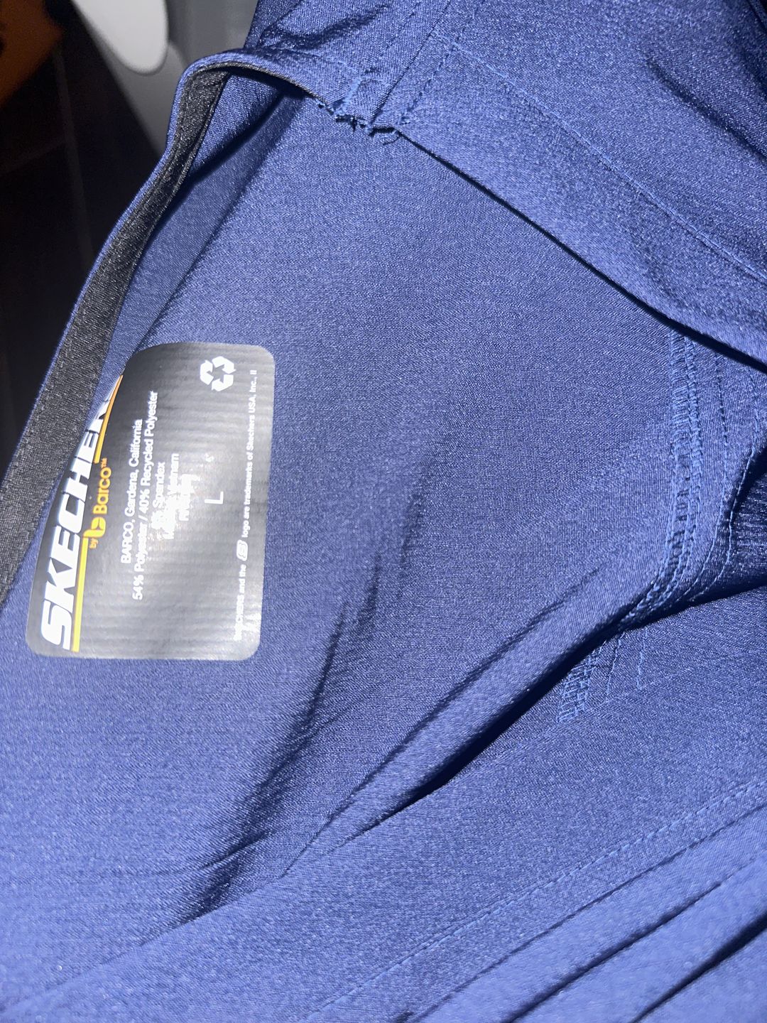 Customer photo review of بلوزة سكتشرز جيب واحد ~One pocket Scrub Top