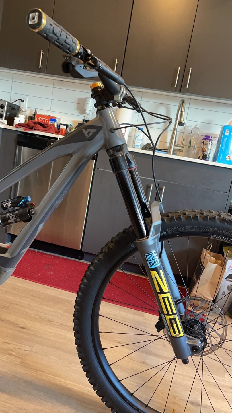 Customer photo review of Custom RockShox ZEB Decal