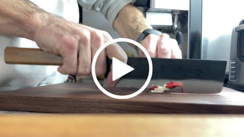 Customer video review of Kyohei Shindou Kurouchi Nakiri 165mm