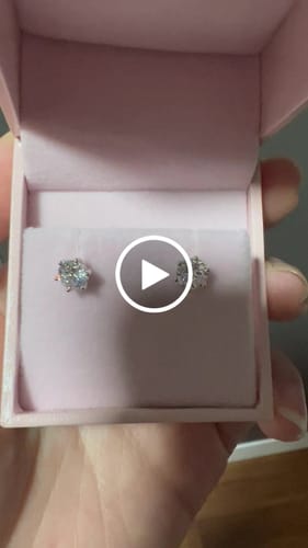 Customer video review of ELISE