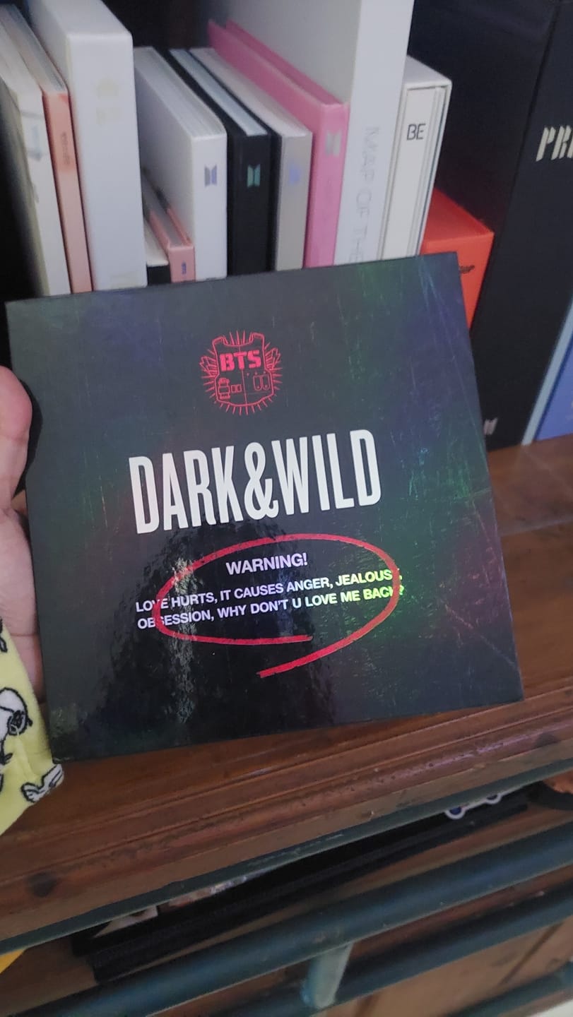 Customer photo review of BTS - 1ST FULL ALBUM DARK & WILD