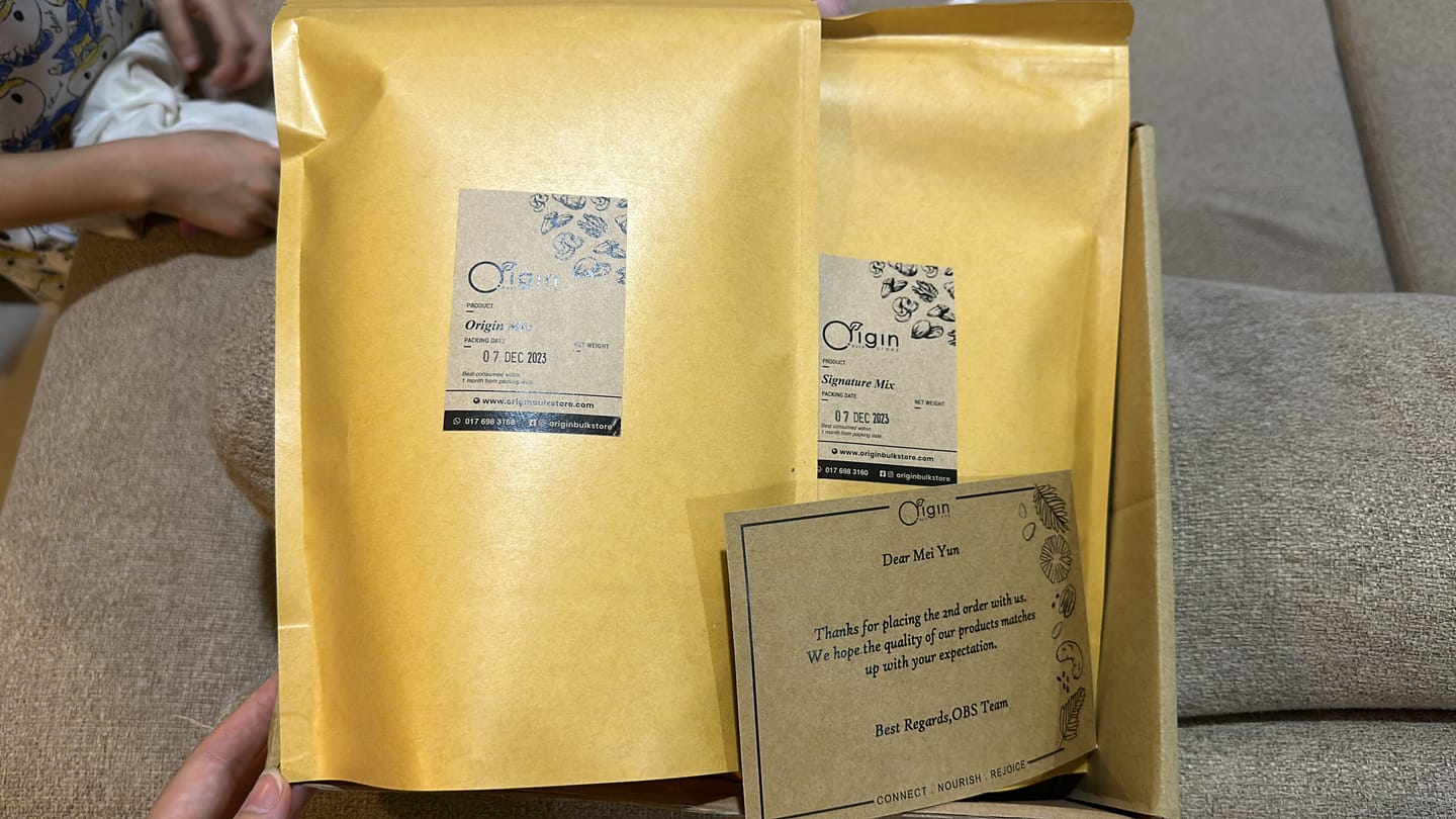 Customer photo review of Signature Mix Nuts