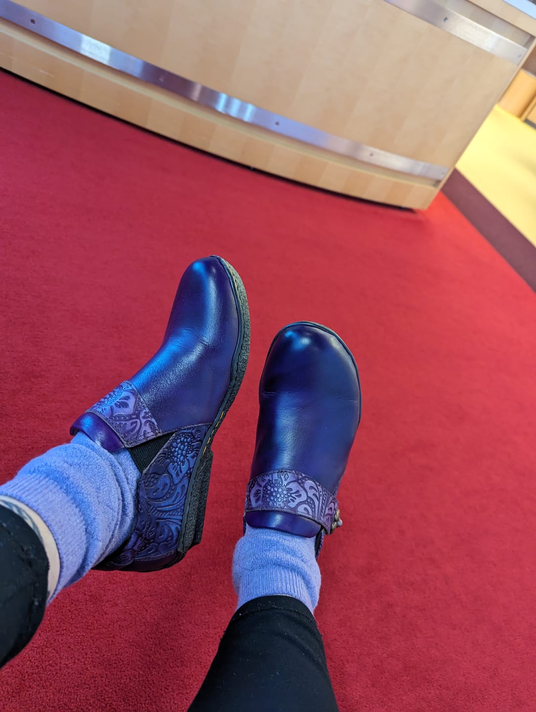Customer photo review of Vintage Genuine Leather Comfy Flat Shoes