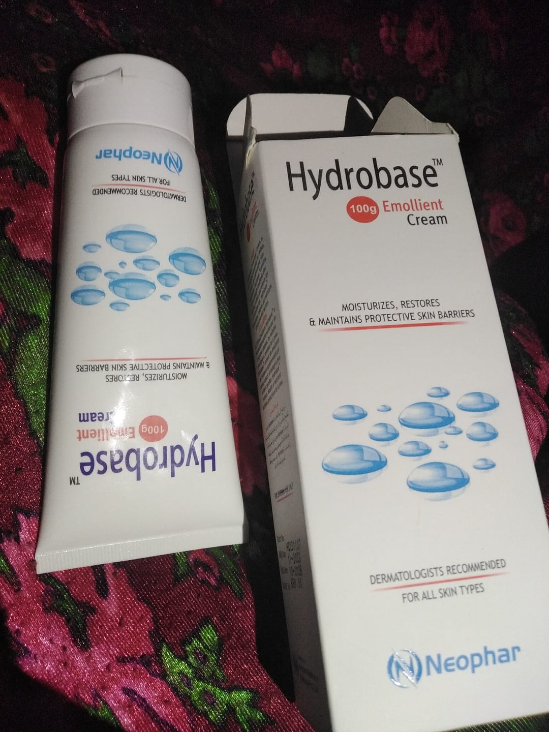 Customer photo review of Hydrobase Emollient Cream