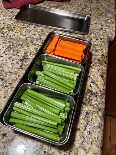 Customer photo review of Mise en Place Yakumi Pan - 2 Compartment with Lid