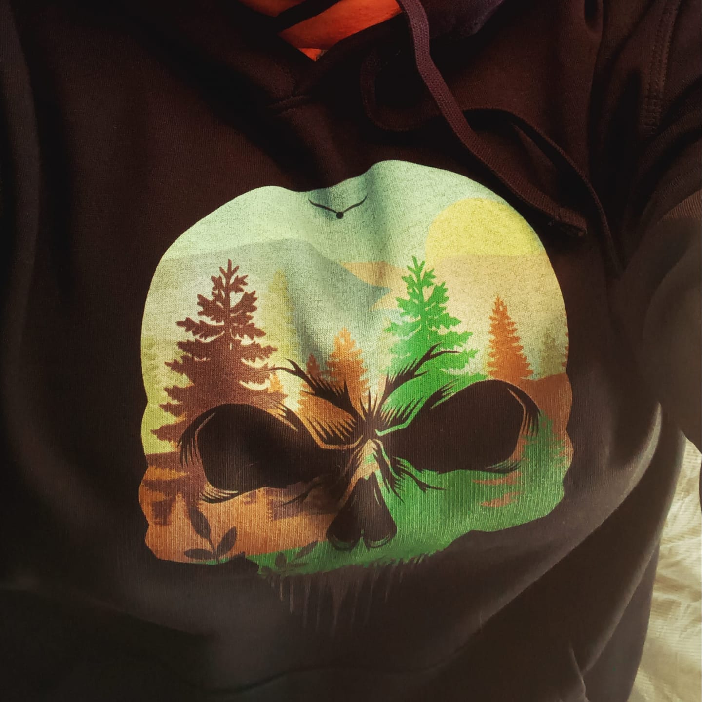 Customer photo review of Wald Totenkopf - Unisex Basic Bio Hoodie