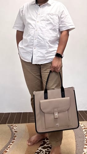 Customer photo review of Ares Tote Bag With Zipper - Beige