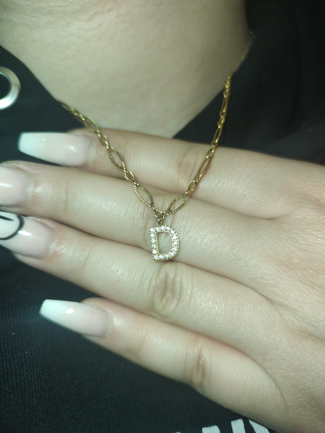 Customer photo review of Smooth Letter Halskette | 18K vergoldet
