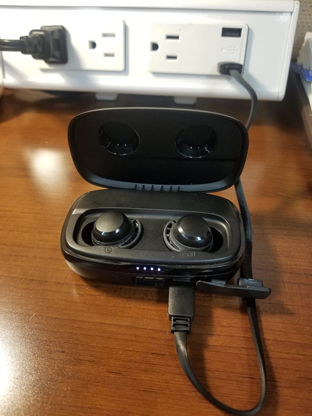 Customer photo review of Tribit FlyBuds 3 True Wireless Earbuds