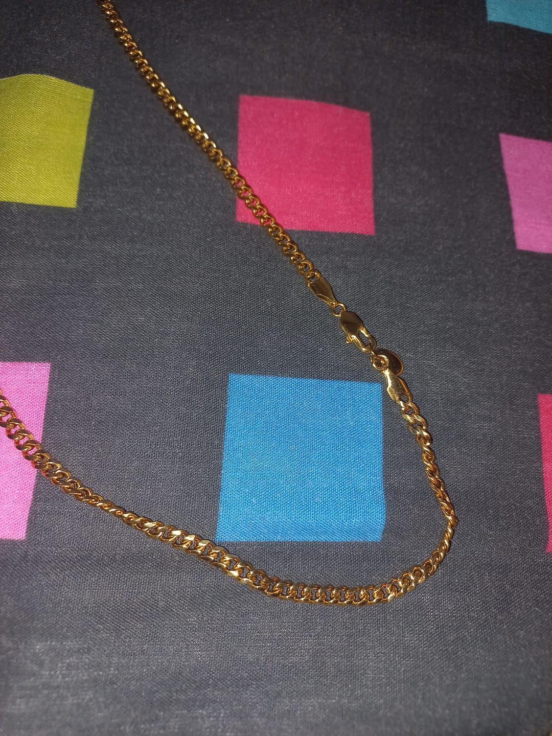 Customer photo review of Mens 4mm Cuban Chain