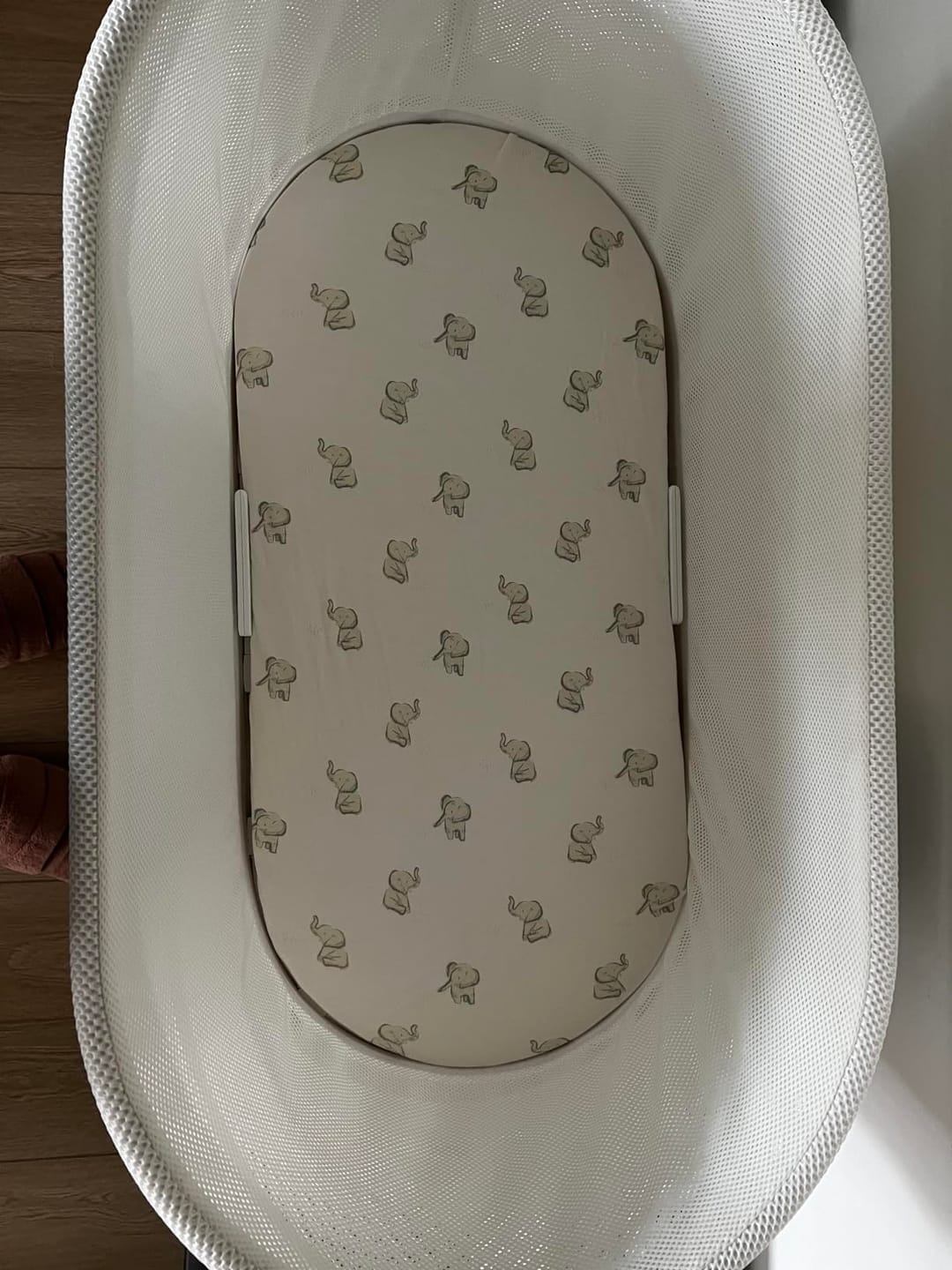 Customer photo review of 2-Pack Isla Fitted Bassinet Sheets