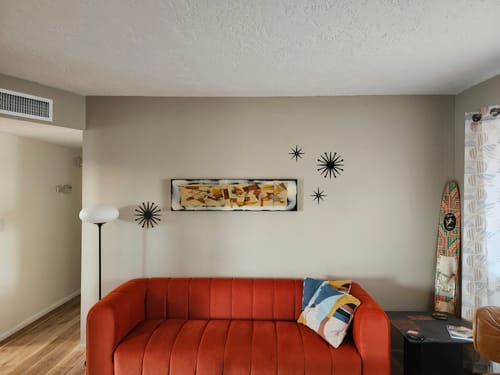 Customer photo review of Mid-Century Modern Starbursts w/ 4-point stars - 4 Piece Set