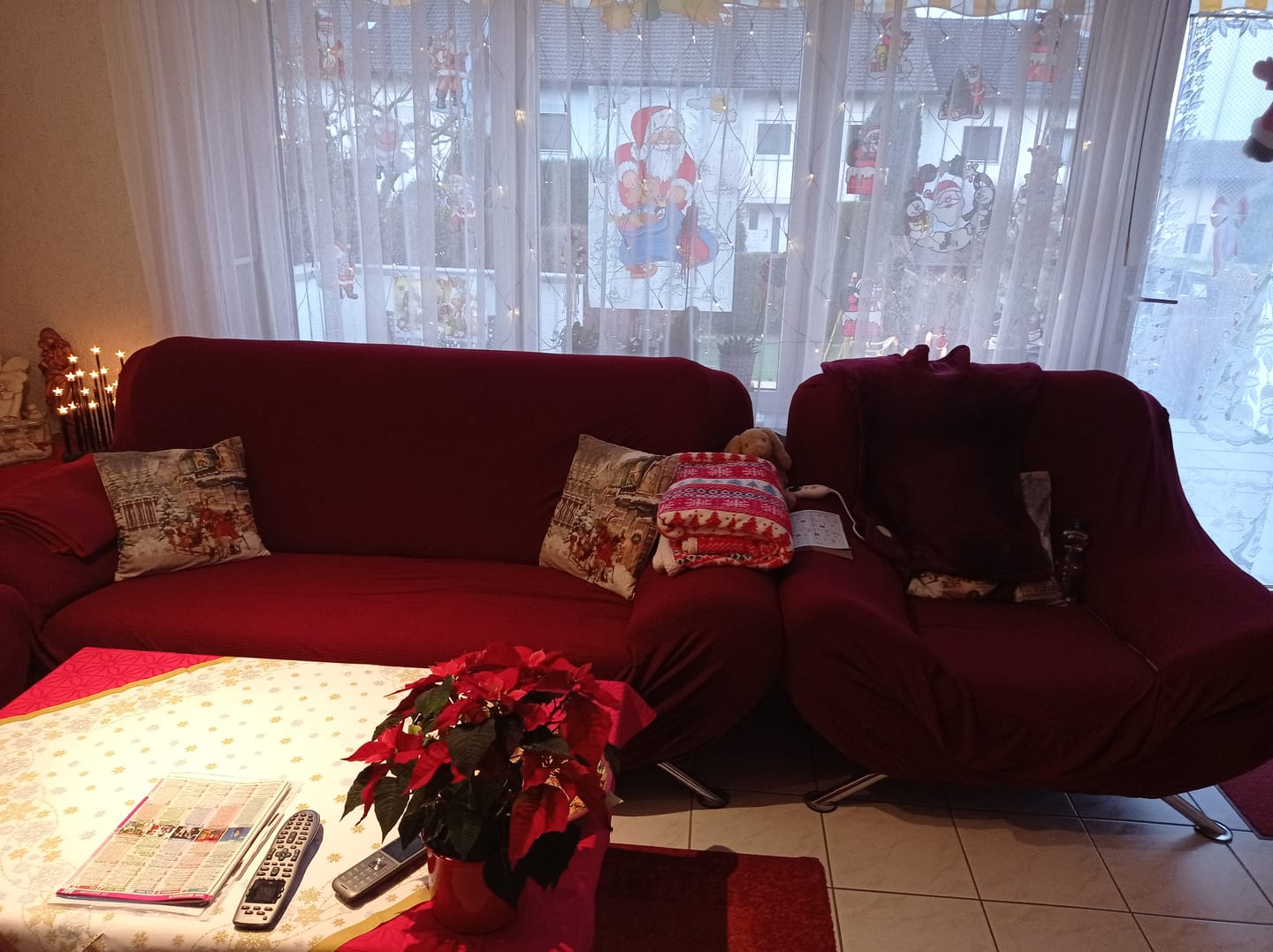 Customer photo review of Rotwein - Sofabezüge für klassische und Ecksofas - Wasserdicht und Ultrabeständig - Das Haus der Überzüge