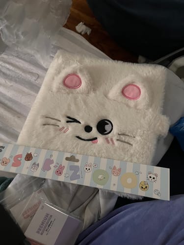 Customer photo review of [PRE-ORDER] JINIRET PLUSH BINDER - A5