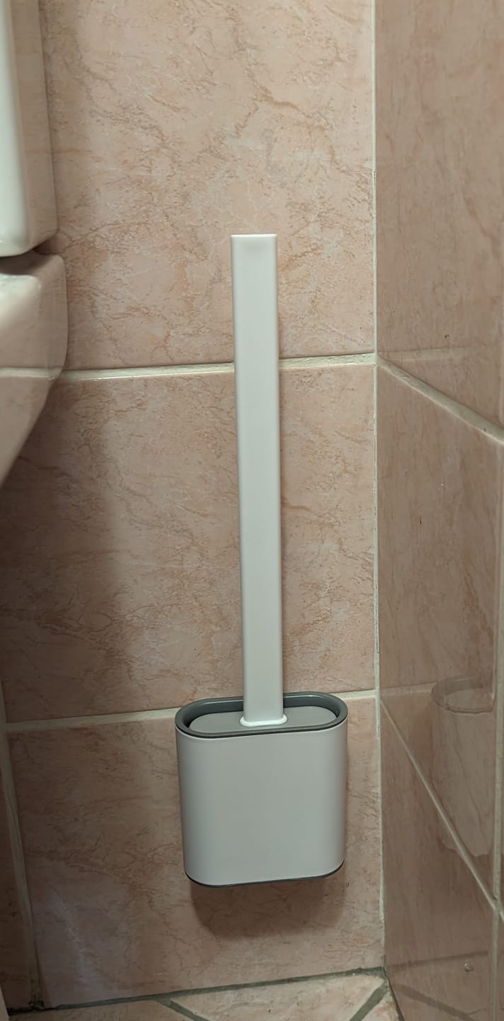 Customer photo review of Brosse de Toilette Performante et Hygiénique en Silicone