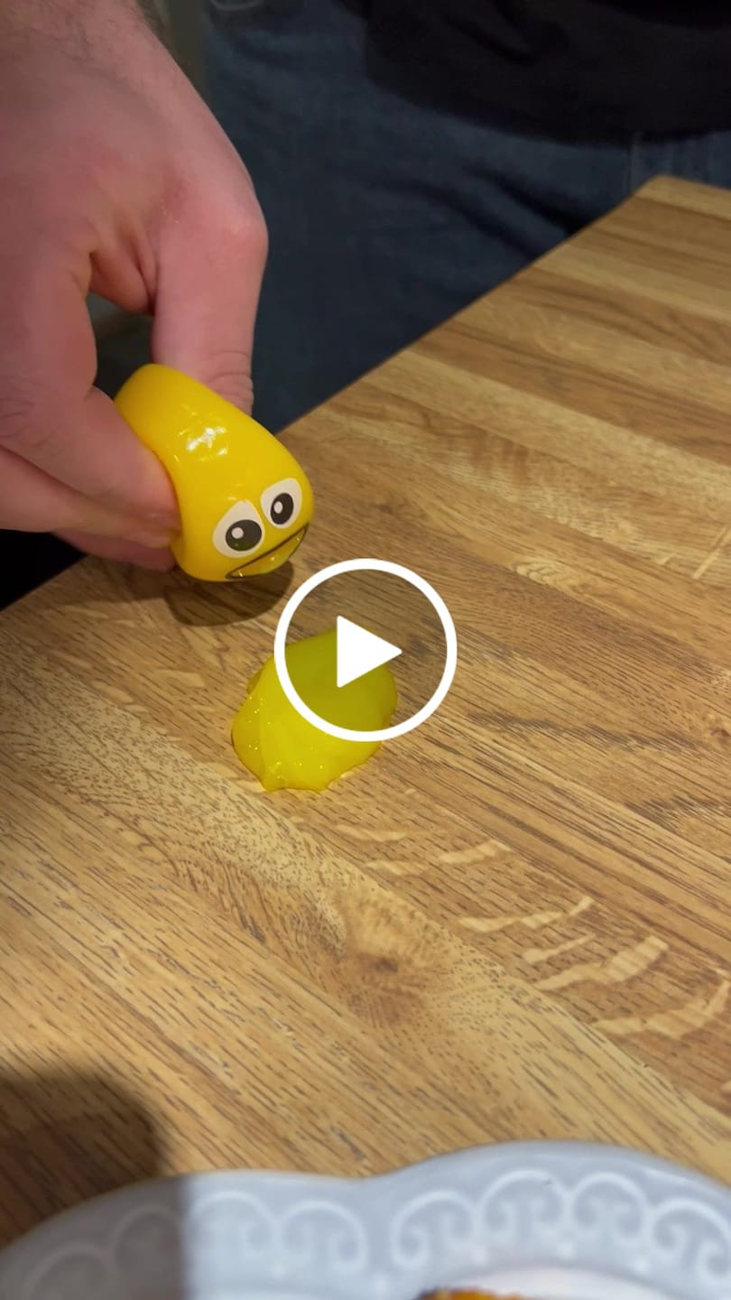 Customer video review of Puking Ball®