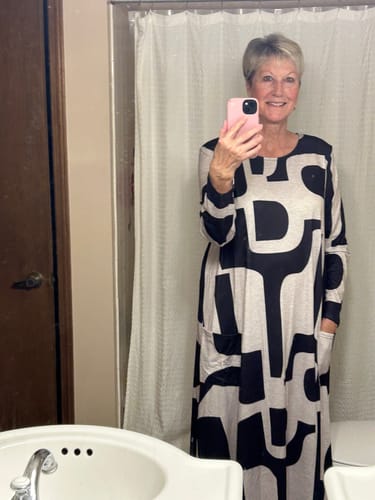 Customer photo review of Long sleeve printed dress