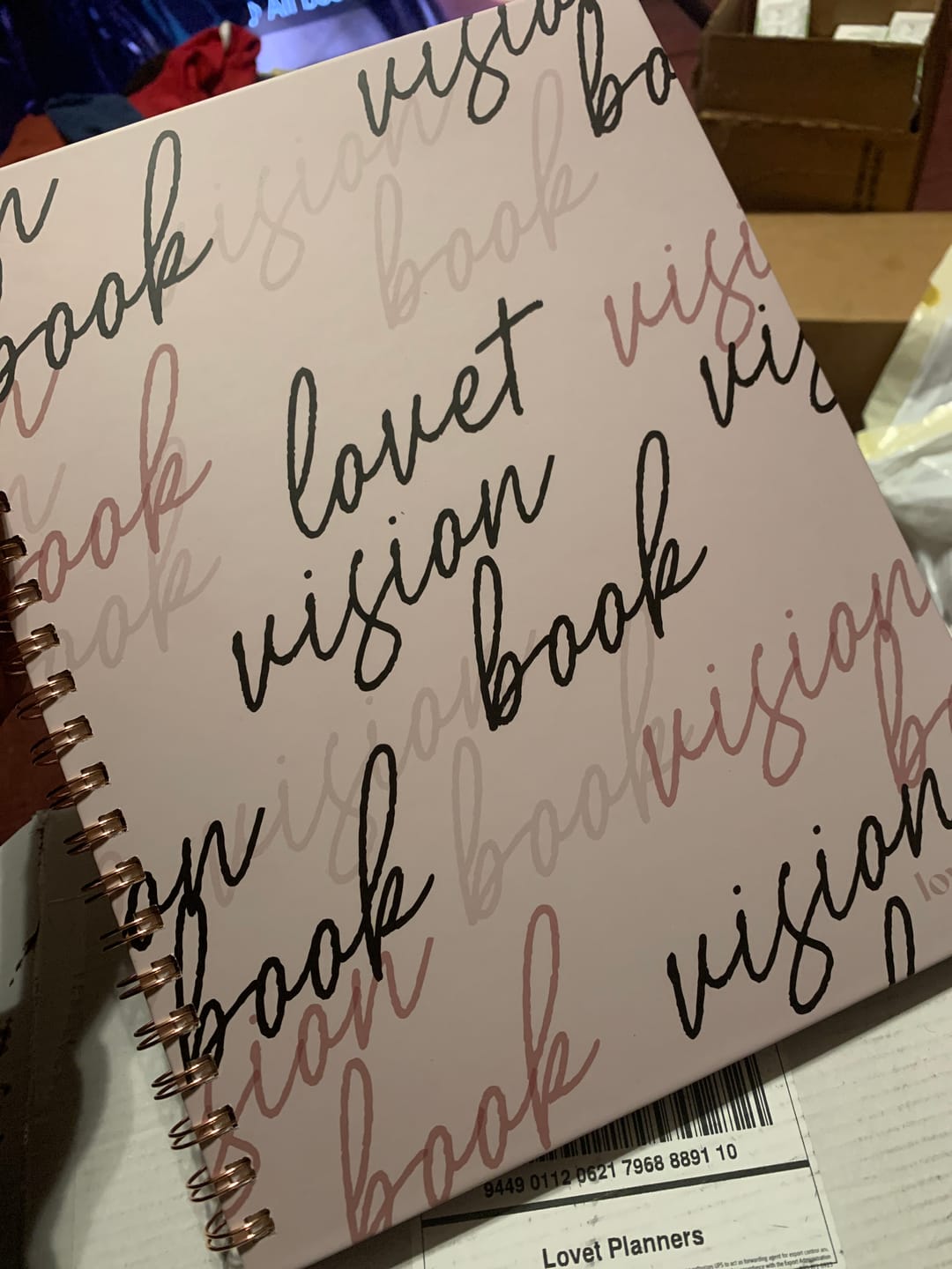 Customer photo review of Vision Board Book LUXE [MUSE]