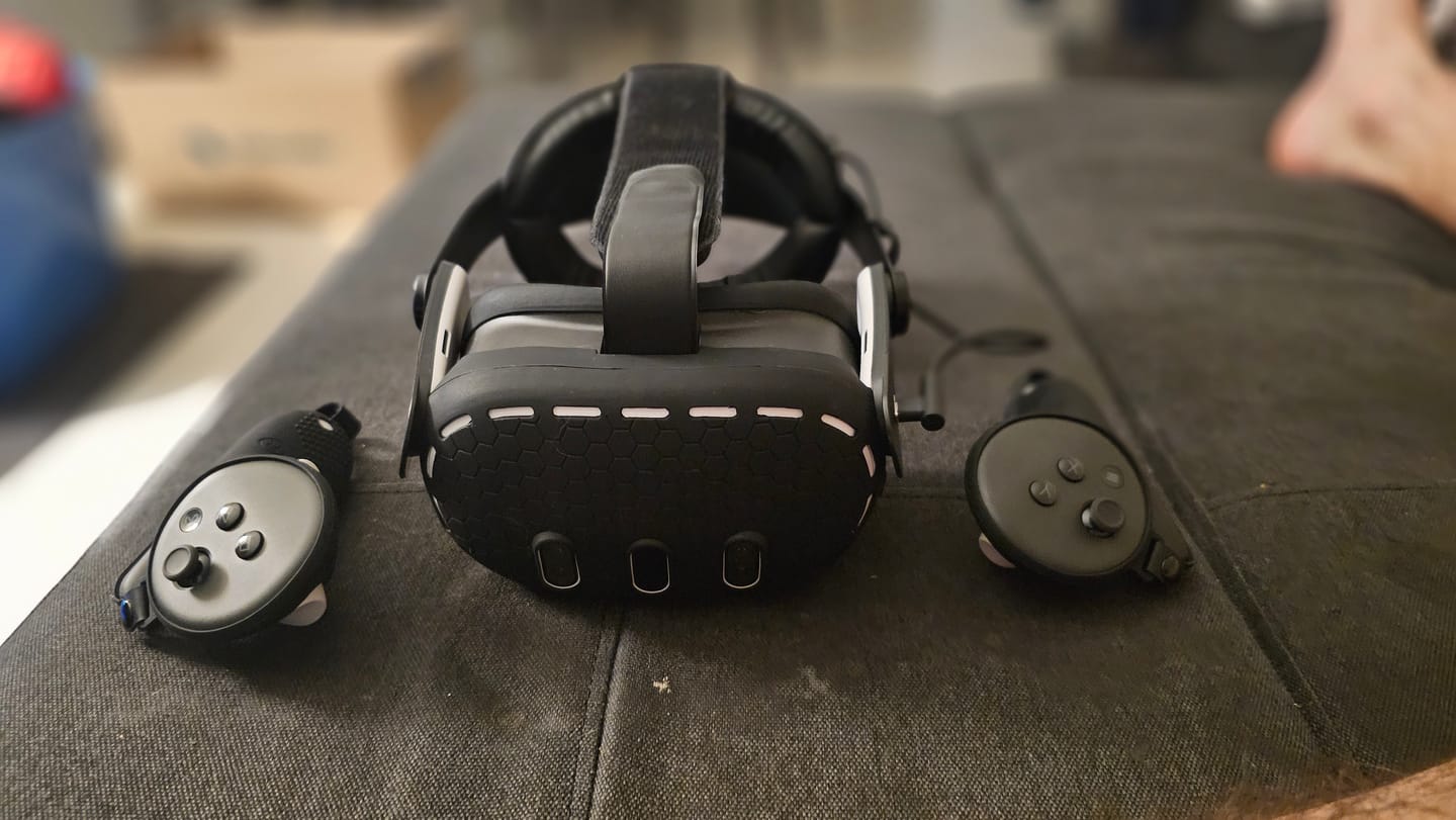 Customer photo review of Quest 3 Protection Bundle