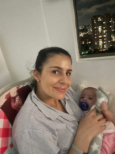 Customer photo review of KIT SUEROS FACIALES DÍA Y NOCHE CON CÉLULAS MADRE, COLÁGENO Y ÁCIDO HIALURÓNICO.